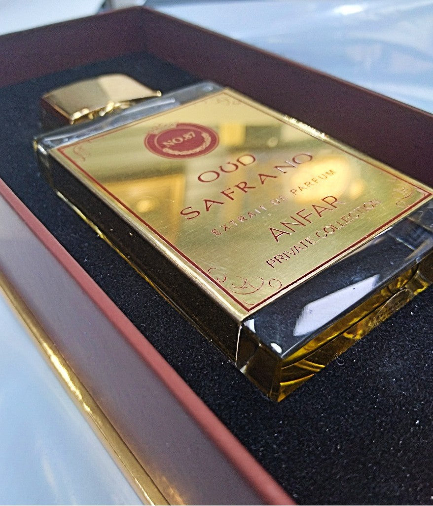 Oud Safrano by Anfar, a strong sweet and luxurious longlasting oud perfume for men.